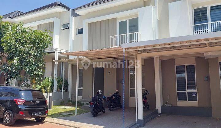 Di sewakan rumah baru perumahan paramont 1