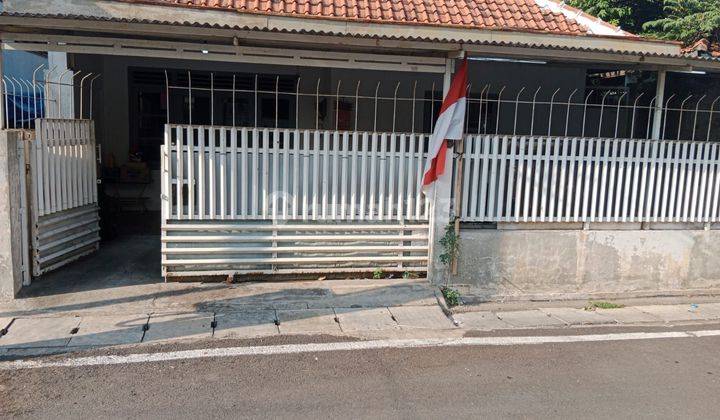 Dijual rumah tengah kota siap pakai rejomulyo 1