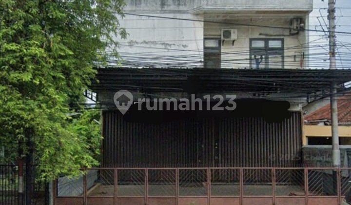 ******** Rumah Tengah Kota Raya Jendral Sudirman 1