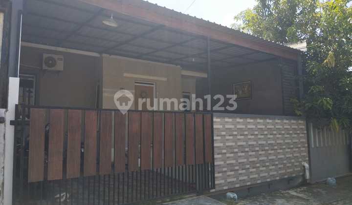 For Sale Ready to Use House in Klipang Housing 2