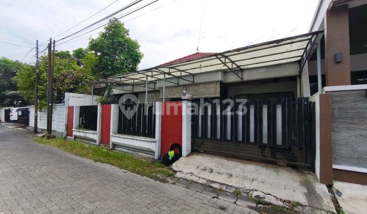 Di Jual Rumah Tengah Kota Perumahan Pondok Indrapasta 1