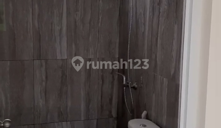 For Rent Ready-to-Use House. Paramount Village Semarang 2