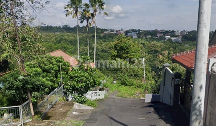 Di Jual Rumah Siap Pakai Srondol 2
