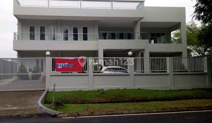 Gedung Kantor Bagus Cocok Untuk Showroom Atau Office di Lippo Cikarang 1