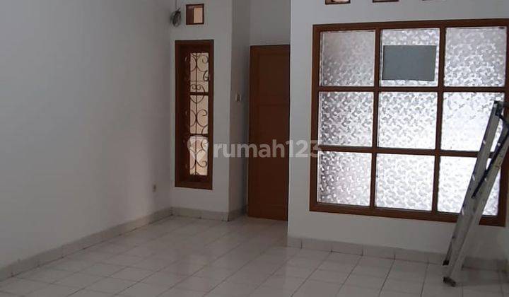 Rumah Cantik Cluster Meadow Green Lippo Cikarang