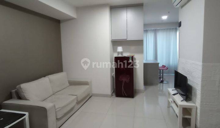 Apartemen 2br Lantai Tinggi Furnished Bekasi