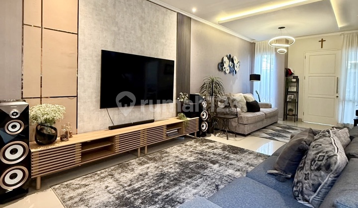 Just Bring Your Suitcase! Beautiful House in Bohemia Gading Serpong, the Best and Most Strategic Location to Live.