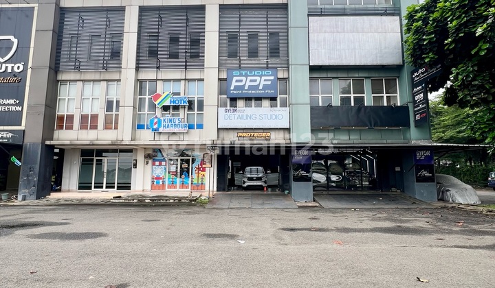 Ruko Hadap Jalan Utama! 1 Menit Dari Exit Toll! Kawasan Bisnis Alam Sutera! Pasti Suka Parkiran Luas Cocok untuk Buka Usaha