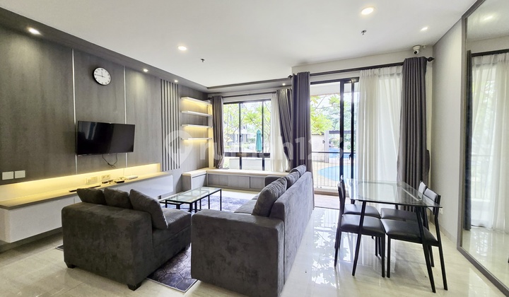 Connect to the Pool! Feels Like Living in a Villa! Rare Find! Lloyd Alam Sutera 2 Bedrooms in the Best Area with Five-Star Facilities Connect to the Pool! Feels Like Living in a Villa! Rare Find! Lloyd Alam Sutera 2 Bedrooms in the Best Area with Five-Star Facilities