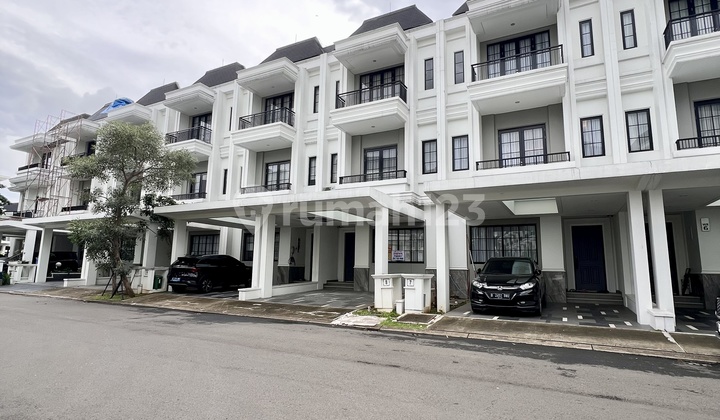 Fully Furnished! Rumah Cantik di Sutera Winona Alam Sutera! Lokasi Super Strategis di Pusat Alam Sutera 2