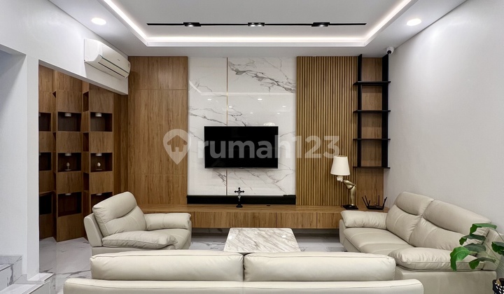 Brand New Home! Fully Furnished Tinggal Bawa Koper! Rumah Cantik di Cluster Olivia Alam Sutera Kawasan Sejuk Aman dan Tenang Brand New Home! Fully Furnished Tinggal Bawa Koper! Rumah Cantik di Cluster Olivia Alam Sutera Kawasan Sejuk Aman dan Tenang