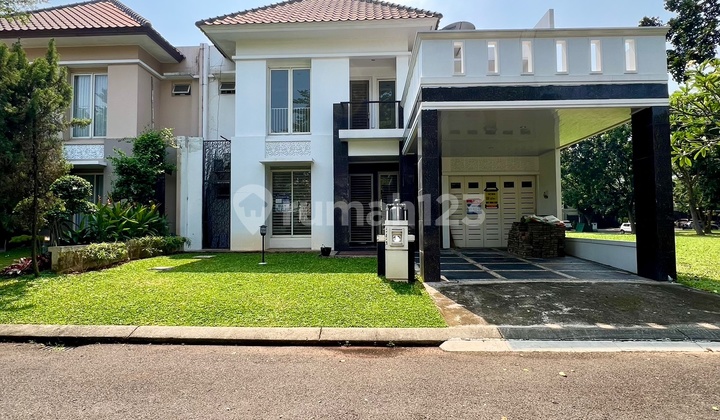 In Front of the Park! Very Cool! Alba Cluster Just 1 Minute From the Toll! The Best Area to Live is in Alam Sutera Town Center!