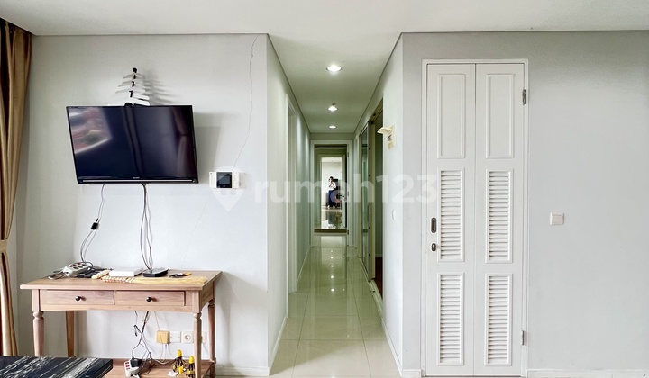 Cheapest! 3 Rooms Fully Furnished Just Bring Your Suitcase! Located in the Heart of Alam Sutera City! Complete Facilities with Guaranteed Security! Cheapest! 3 Rooms Fully Furnished Just Bring Your Suitcase! Located in the Heart of Alam Sutera City! Complete Facilities with Guaranteed Security!
