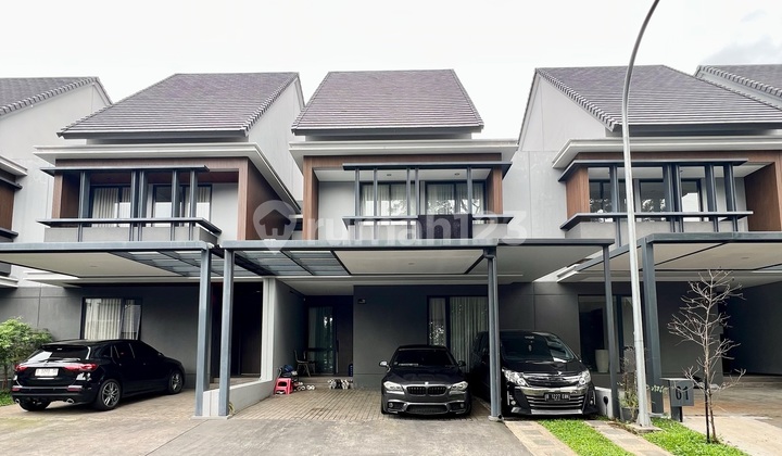 Tinggal Bawa Koper! Fully Furnished di Cluster Narada Alam Sutera! Sebelah St Laurensia Kawasan Sejuk Rindang dan Aman Tinggal Bawa Koper! Fully Furnished di Cluster Narada Alam Sutera! Sebelah St Laurensia Kawasan Sejuk Rindang dan Aman