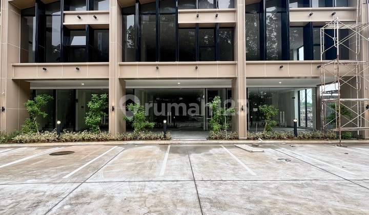 Lowest Guarantee! Elevee Promenade Shop House! New Shop House in the Center of Alam Sutera! Located Right Below Elevee Apartment! 2