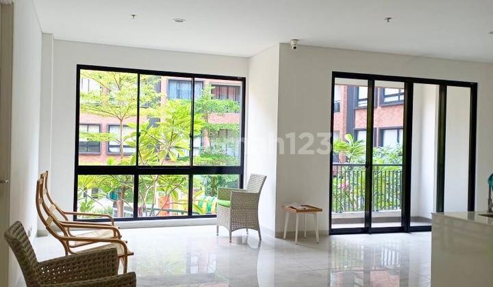 Dijamin Best View! Apartemen Rasa Villa! Jarang Ada! Satu Satunya Apartemen Konsep Low Rise Di Alam Sutera Lokasi Terbaik Berada Di Tengah Alam Sutera Apartemen 3 Kamar Tidur Unfurnished Bagus 2