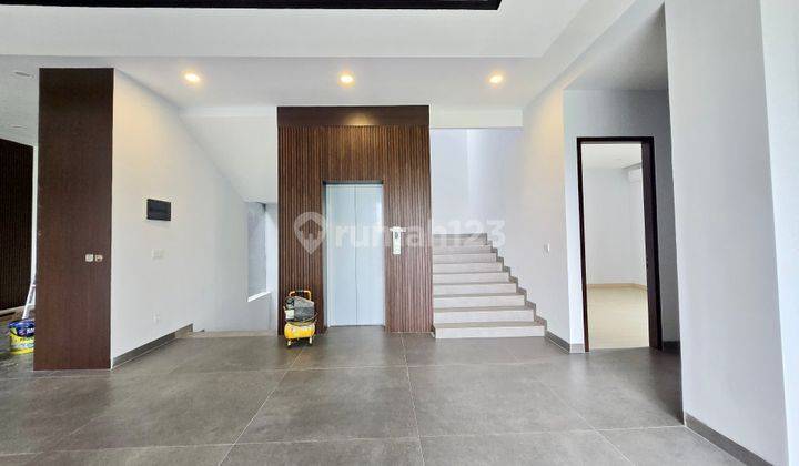 Bangunan Mandiri! Rumah Baru! Kawasan Sejuk Di Feronia Alam Sutera Selangkah Ke Mall Dan Hanya Selangkah Dari Toll 2