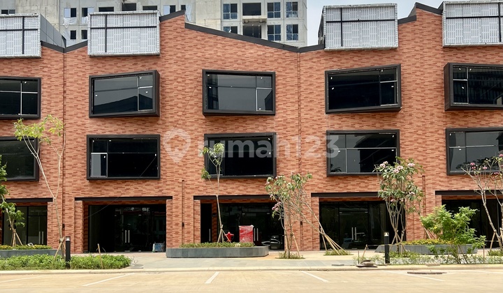 Terbaru! Ruko Elevee Promenade! Kawasan Prestisius di Pusat Alam Sutera! Posisi Tepat Dibawah Apartemen Elevee