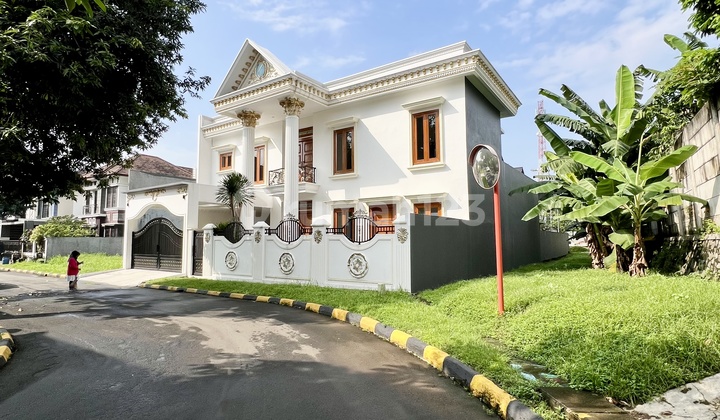 Handsome House In Puspita Loka Bsd! Elite Area Cool Air Negotiable Price Until Deal! Flood-Free 24-Hour Security Handsome House In Puspita Loka Bsd! Elite Area Cool Air Negotiable Price Until Deal! Flood-Free 24-Hour Security