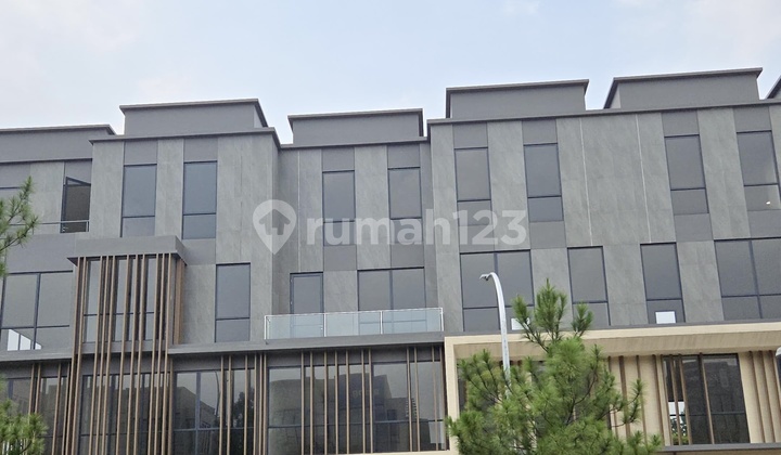 In front of Navapark! Cascade Studio Loft! New Unit All Brand New! Superrr Strategic Location in the BSD Business Center! In front of Navapark! Cascade Studio Loft! New Unit All Brand New! Superrr Strategic Location in the BSD Business Center!