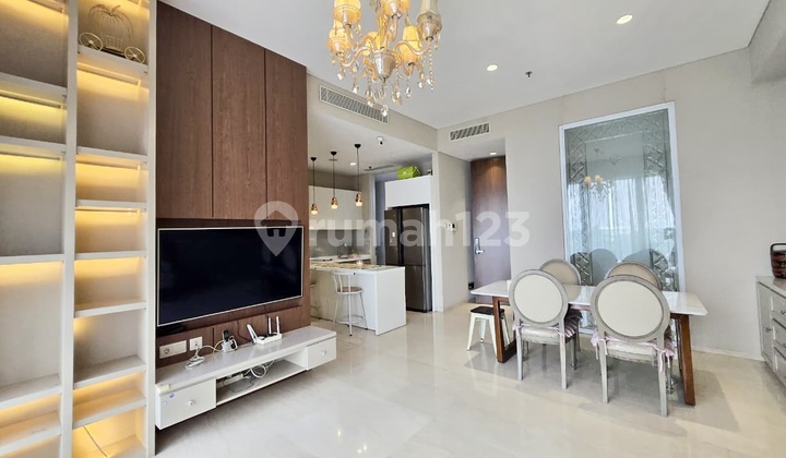 The Most Luxurious Apartment in Alam Sutera! Saumata Premiere Fully Furnished With Private Lift! The Best Area to Live, Suitable for Negotiation. The Most Luxurious Apartment in Alam Sutera! Saumata Premiere Fully Furnished With Private Lift! The Best Area to Live, Suitable for Negotiation.