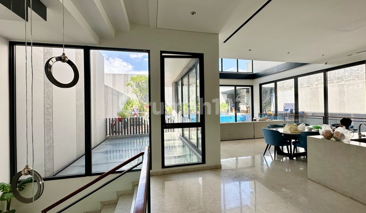 Ga Ada yang Lebih Murah! Cluster Sultan Lyndon Navaparak Bsd! Kawasan Khusus Sultan! Fasilitas Bintang Lima! 2