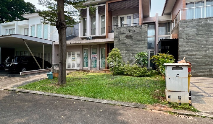 Rasa Villa House! You'll Love It! Elite and Premium Area, Superrr Strategic Location in the Heart of Alam Sutera, Just 5 Minutes to Toll and Mall. Beautiful House with SHM Certificate on Jl. Alam Sutera Boulevard, Pakualam, North Serpong Subdistrict, South Tangerang City, Banten, Alam Sutera. 2