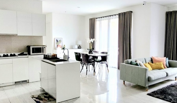 View Pool! Eligible for Mortgage! Lloyd Apartment 3 Bedrooms Fully Furnished Just Bring Your Suitcase! Home-like Apartment in the Heart of Alam Sutera City View Pool! Eligible for Mortgage! Lloyd Apartment 3 Bedrooms Fully Furnished Just Bring Your Suitcase! Home-like Apartment in the Heart of Alam Sutera City