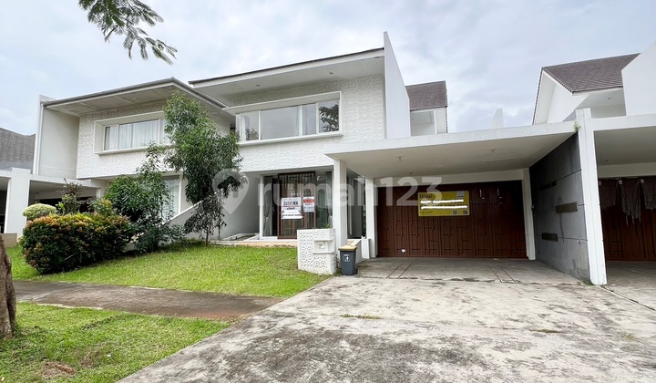 Paling Murah! Rumah Di Jalan Utama Sutera Victoria Alam Sutera! Siap Huni Mau Disewa Cepat! Kawasan Nyaman Untuk Tinggal Dekat Sport Club Keamanan Terjamin