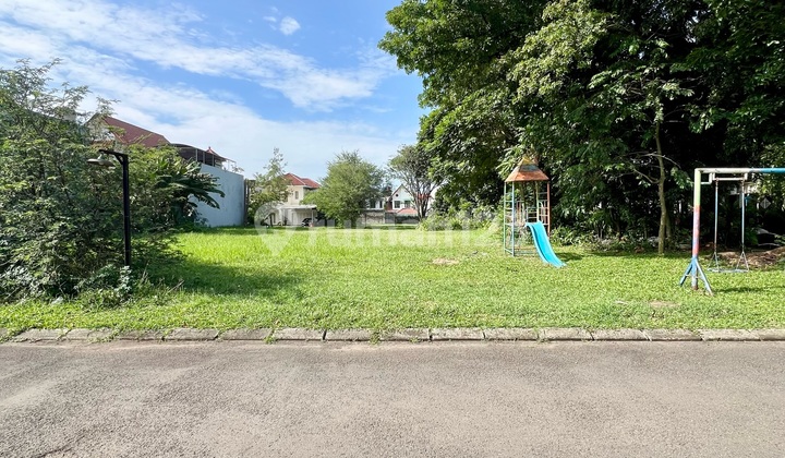 Sebelah Taman Fasum! Mertua Pasti Suka! Area Rindang dan Sejuk! Cluster Cemara Hanya Selangkah ke Mall Keamanan Terjamin