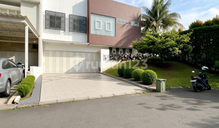 Rumah Rasa Villa! Feel like in Bali! Luxury House in Buana Alam Sutera Cluster! Peaceful, Cool Area, Flood-Free! Very Strategic Location Rumah Rasa Villa! Feel like in Bali! Luxury House in Buana Alam Sutera Cluster! Peaceful, Cool Area, Flood-Free! Very Strategic Location