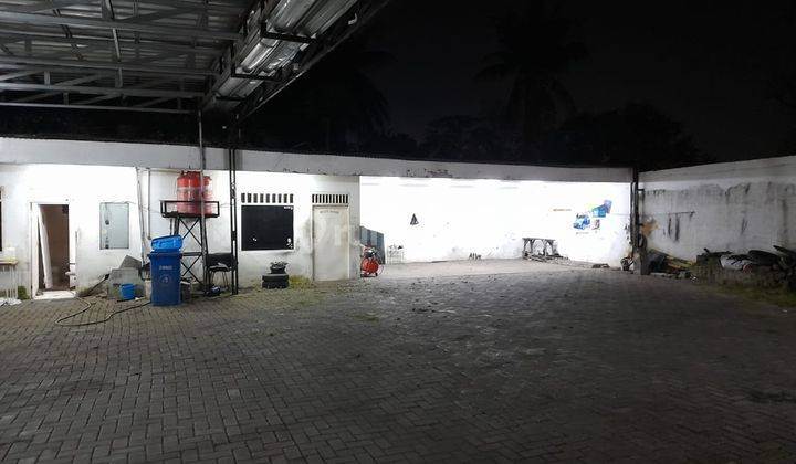 Ex Showroom Mobil Pinggir Jalan Raya Jl. Cut Meutia Bekasi Timur 6