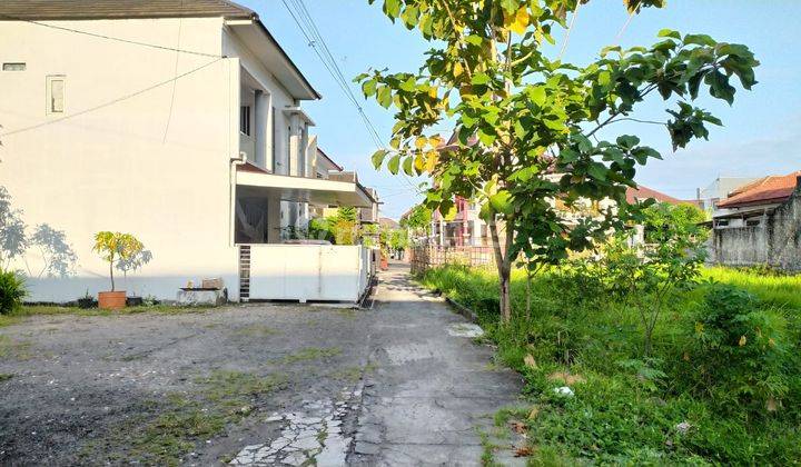 Dijual Tanah SHM di Timur Xt Squer Posisi Tanah Hook 9