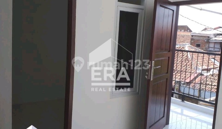 Rumah Minimalis 2 Lantai di Sayap Kurdi, Astana Anyar Bandung Rumah Minimalis 2 Lantai di Sayap Kurdi, Astana Anyar Bandung