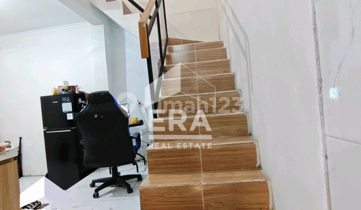 Cheap! Nice 2-Story House on Mainroad, Cibeber, South Cimahi. 2