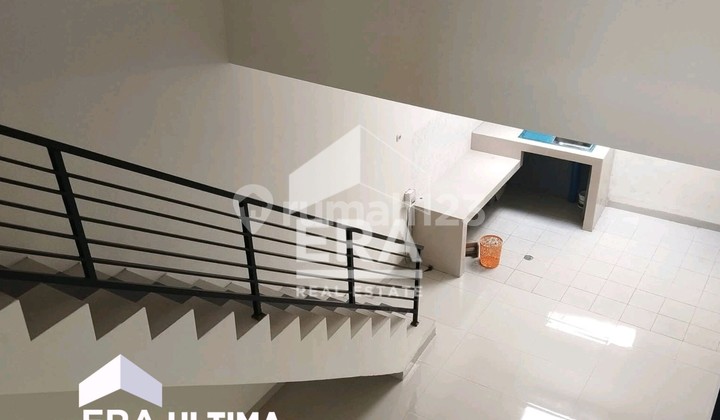 Turun Harga! Rumah Bagus 2 Lt. di Cipageran, Cimahi Utara 2