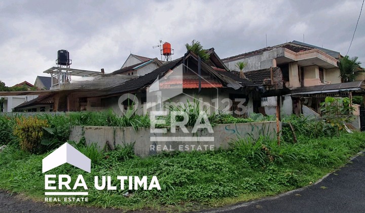Corner House Land Calculation in Antapani Bandung. Corner House Land Calculation in Antapani Bandung.