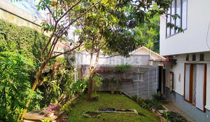 Nice Serene 2-Story House in Pondok Hijau, Setiabudi, North Bandung 2