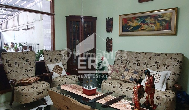 Rumah Induk, Kost dan Paviliun Aktif di Sukajadi dekat Setrasari Mall Rumah Induk, Kost dan Paviliun Aktif di Sukajadi dekat Setrasari Mall