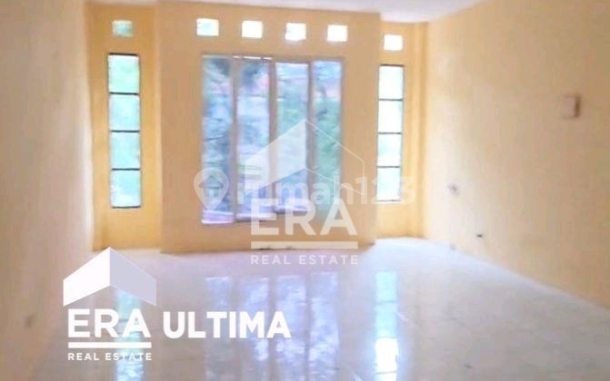 3-Storey Shop House, Ready to Use. Prime Location, on Mainroad Antapani, Bandung. 2