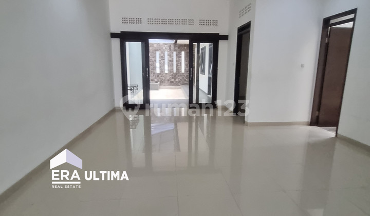 Ready-to-Live Minimalist House in Batununggal Complex Ready-to-Live Minimalist House in Batununggal Complex