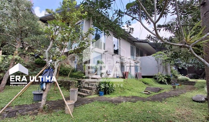 Rumah Nyaman Tanah Luas di Dago Resort Bandung. 2