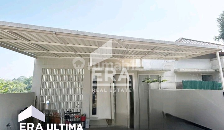 Rumah Bagus 3 Lt. Di Cigadung, Sayap Dago Bandung. Rumah Bagus 3 Lt. Di Cigadung, Sayap Dago Bandung.