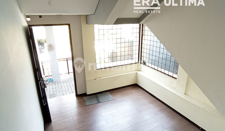 Strategic Minimalist Comfortable House on Terusan Sutami, Sukajadi Bandung 2