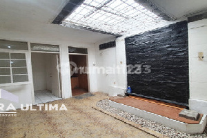 For Rent Clean House Comfortable Environment In Batununggal 2