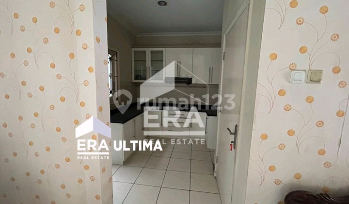 Rumah 2 Lantai Semifurnish Tatar Pitaloka Kota Baru Parahyangan. 2