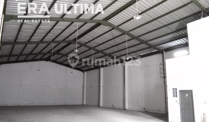 Strategic Warehouse for Rent Ready for Use on Jl. Peta, Bandung Strategic Warehouse for Rent Ready for Use on Jl. Peta, Bandung