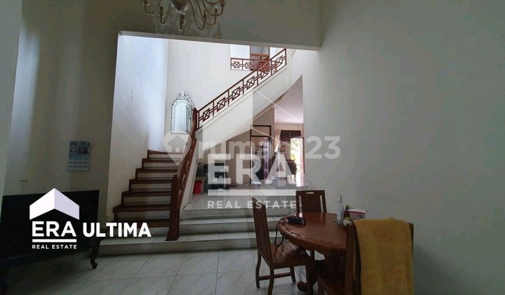 Nice 2-Story House on Jl. Bukit Indah Cihanjuang 2