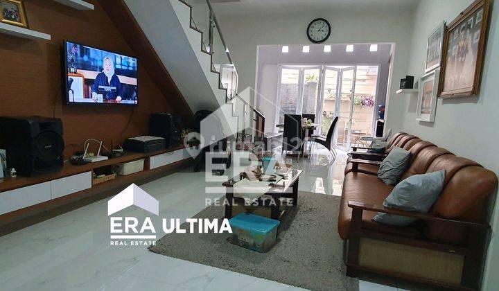 Rumah Modern Nyaman 2 Lantai Dekat Griya Antapani dan Terminal Cicaheum 1