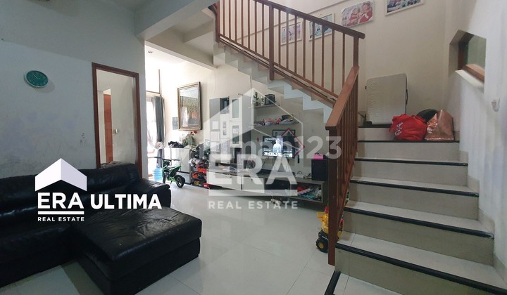 Rumah 3Lt. Full Furnished Strategis Dekat Tol Buah Batu Bandung. 2